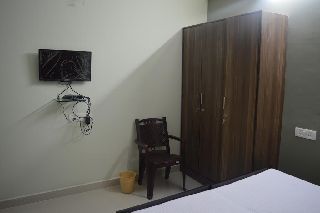 Sri Balaji Guest House Bangalore Eksteriør bilde